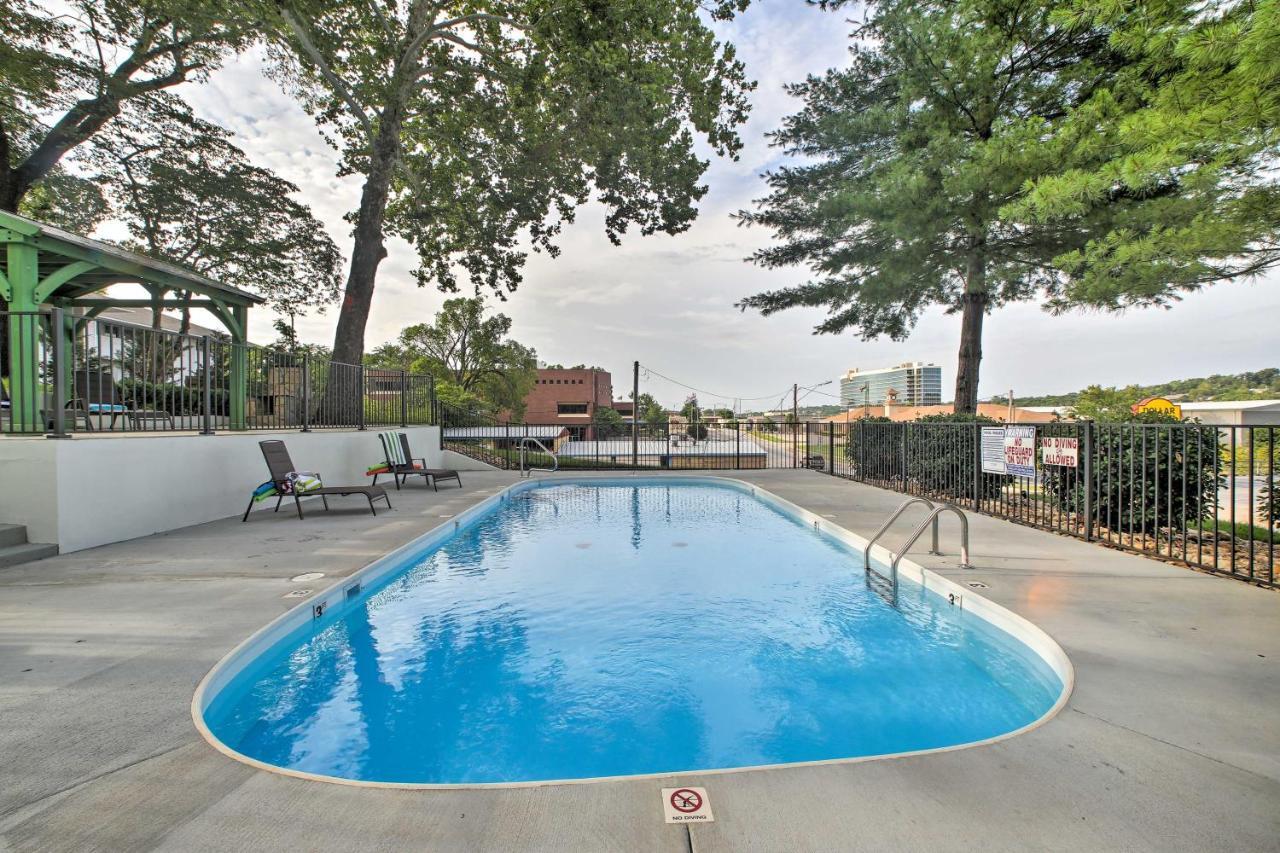 Branson Cottage With Pool Access About 2 Mi To The Strip Екстер'єр фото
